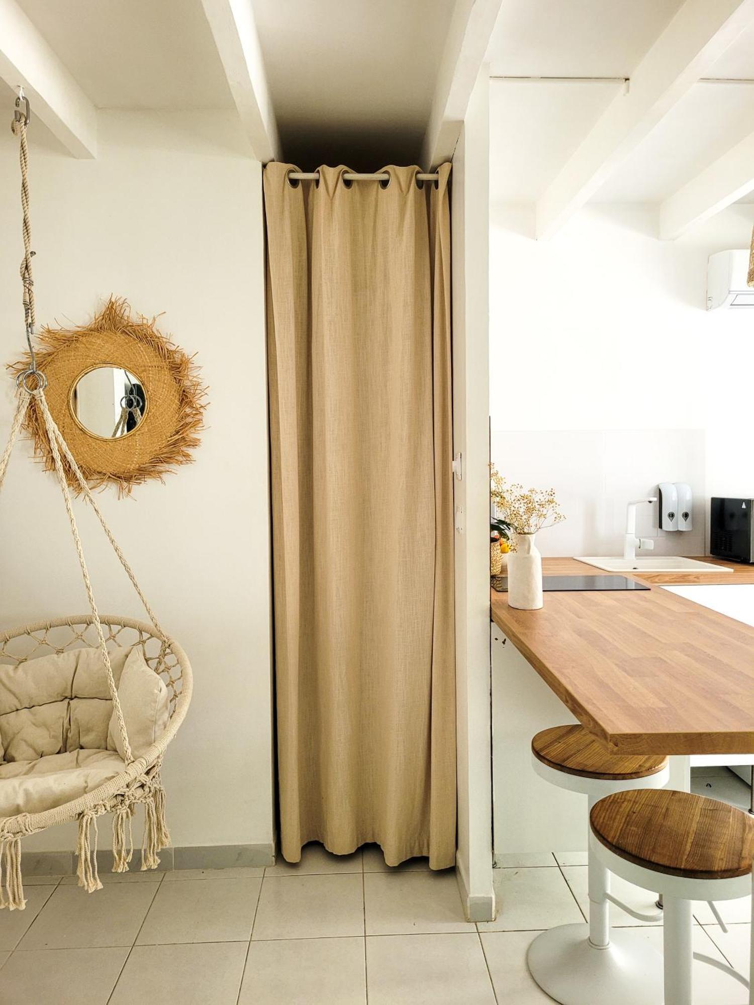 Studio Double Climatise Avec Terrasse - Proche Tram & Centre มงต์เปอลิเยร์ ภายนอก รูปภาพ